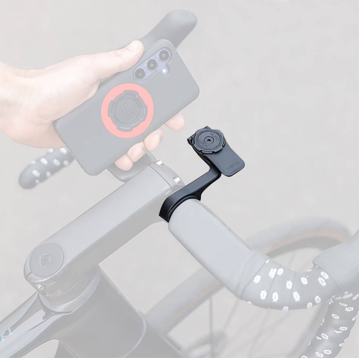 Quad Lock Out Front Pro V2 Mounting Bracket