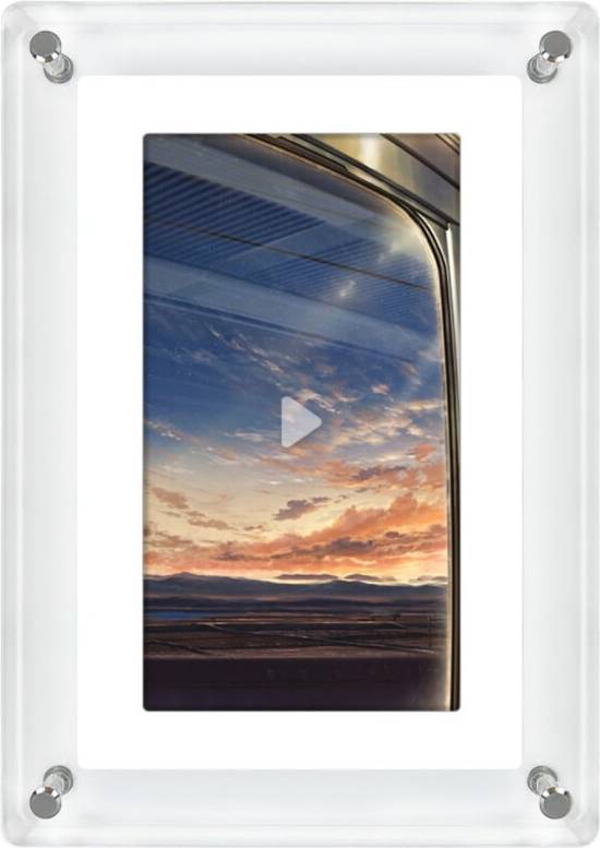 Modern 5 Inch Digital Display Auto Rotating