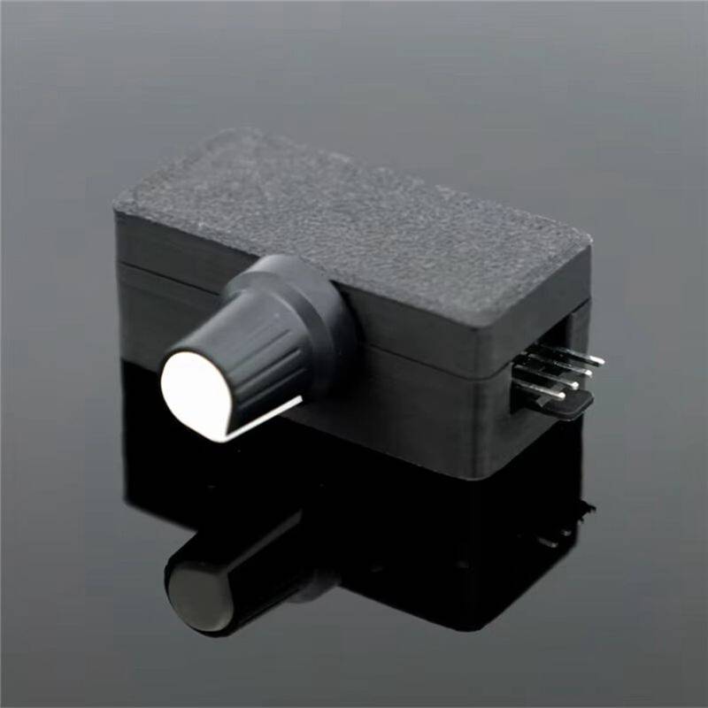 Spactz PWM Speed Controller 5V 4Pin USB Type-C