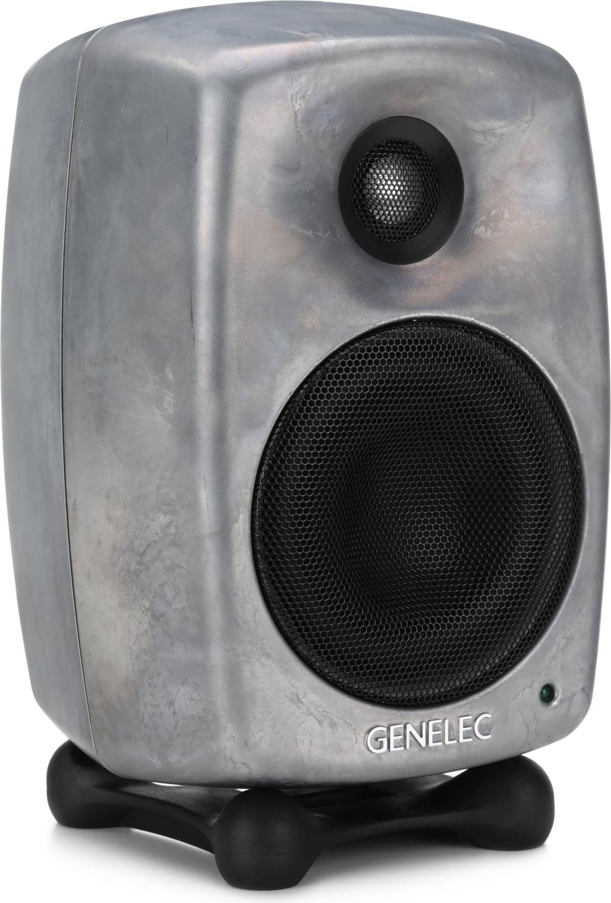 8020D Powered Studio Monitor