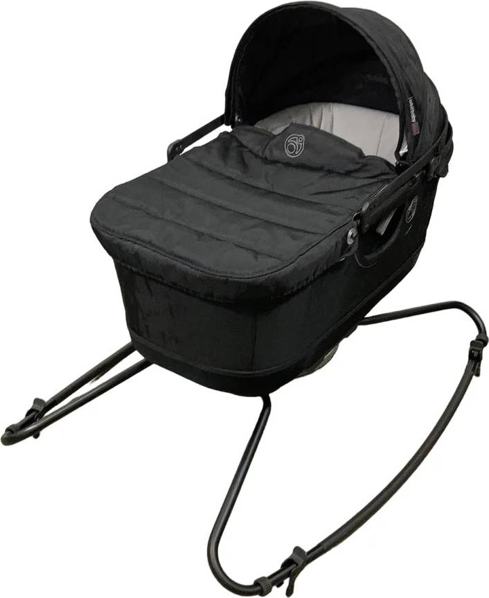 G5 Bassinet Rocker Black