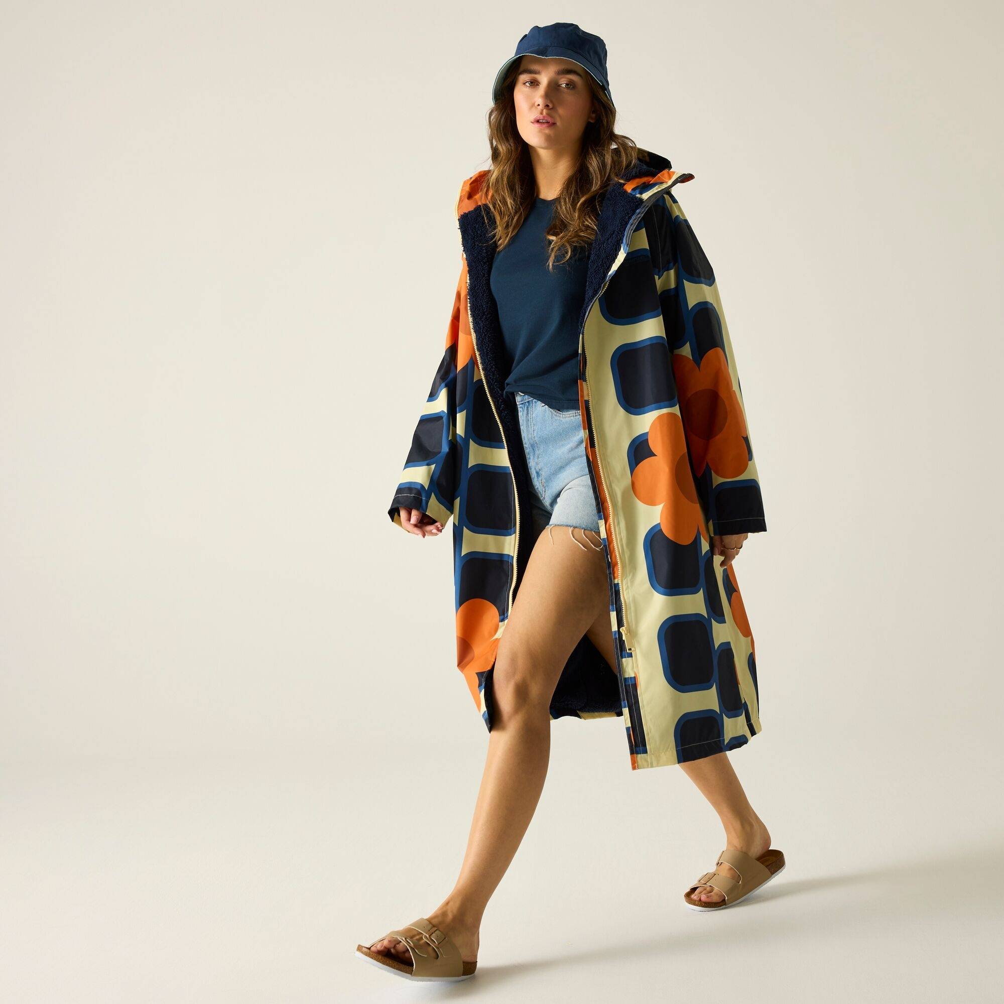 Changing robe regatta Regatta Waterproof Jacket Orla Changing Robe - Beige