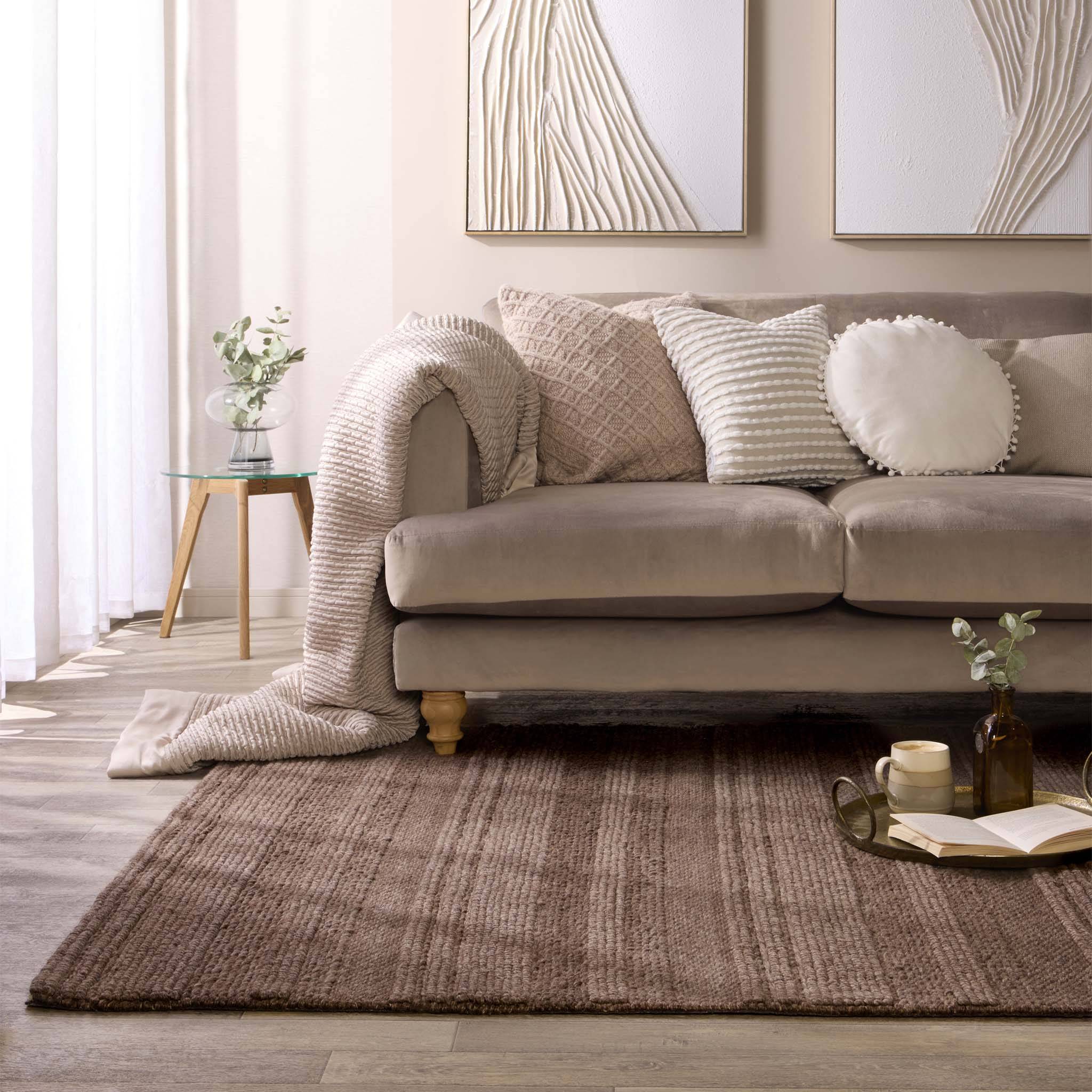 Hug Rug Chunky Knit Brown