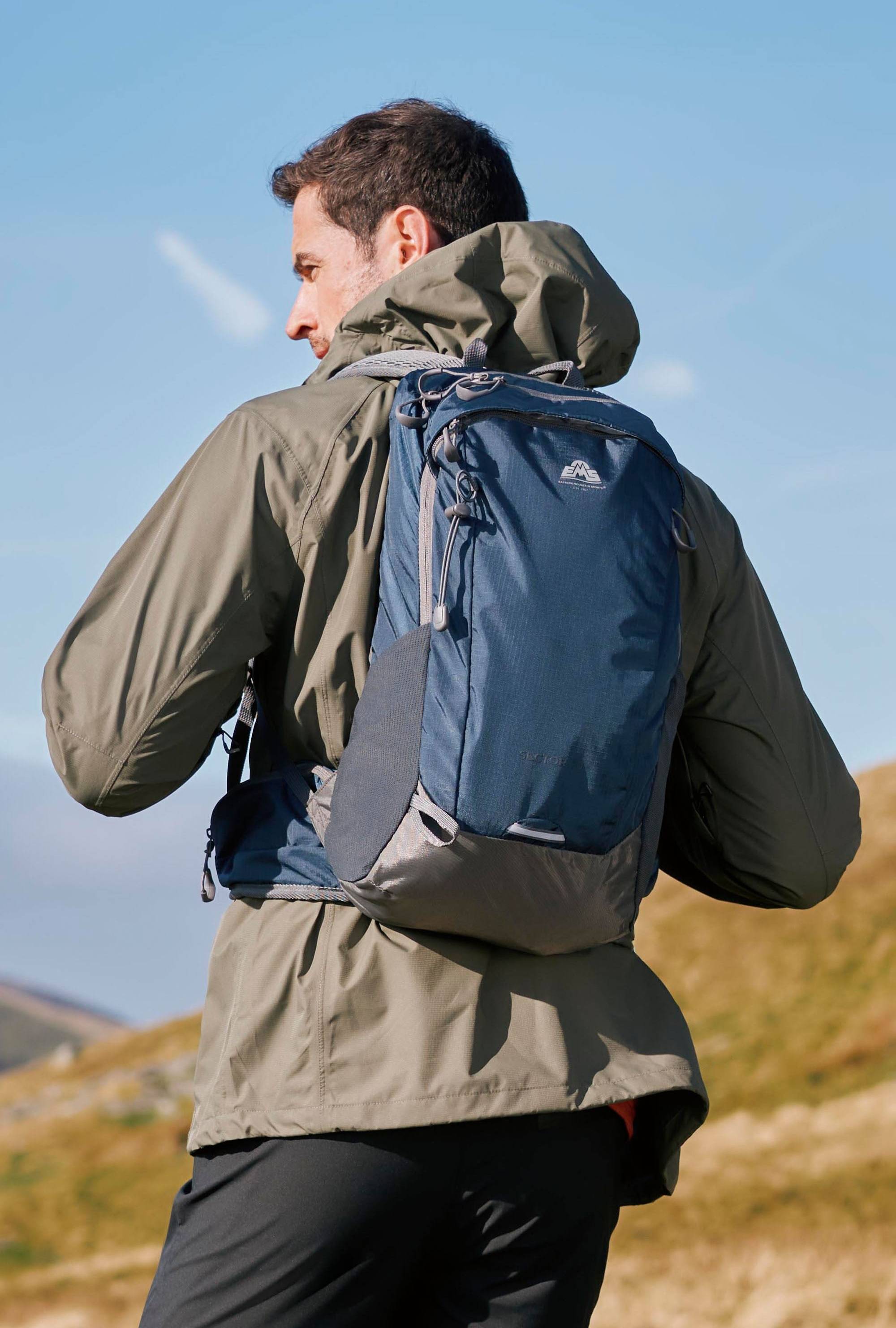 Sector 20L Rucksack - Marineblau