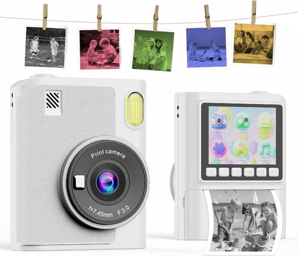 Z900 2.4 Inch Digital Camera