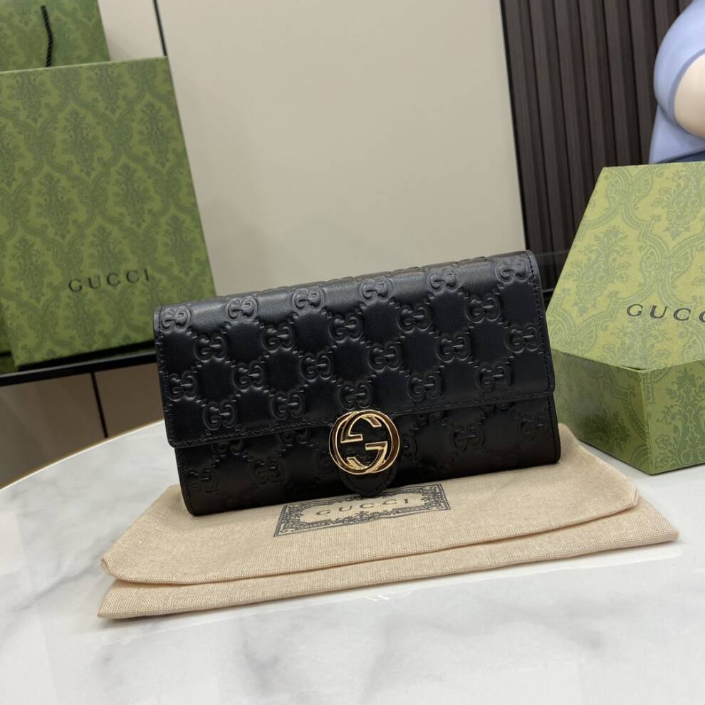 Gucci Embossed Card Case Beige