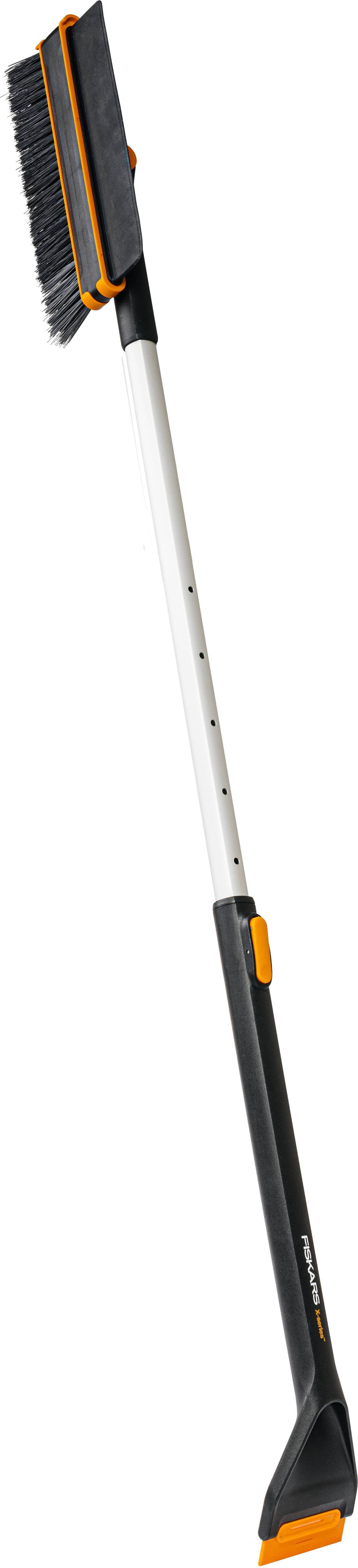 Fiskars Isskrapa Med Roterbar Borste