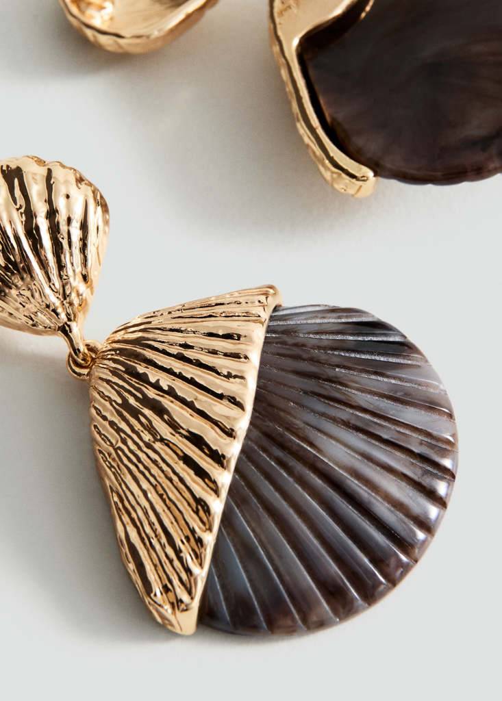 Mango Shell Design Earrings Gold - Gold