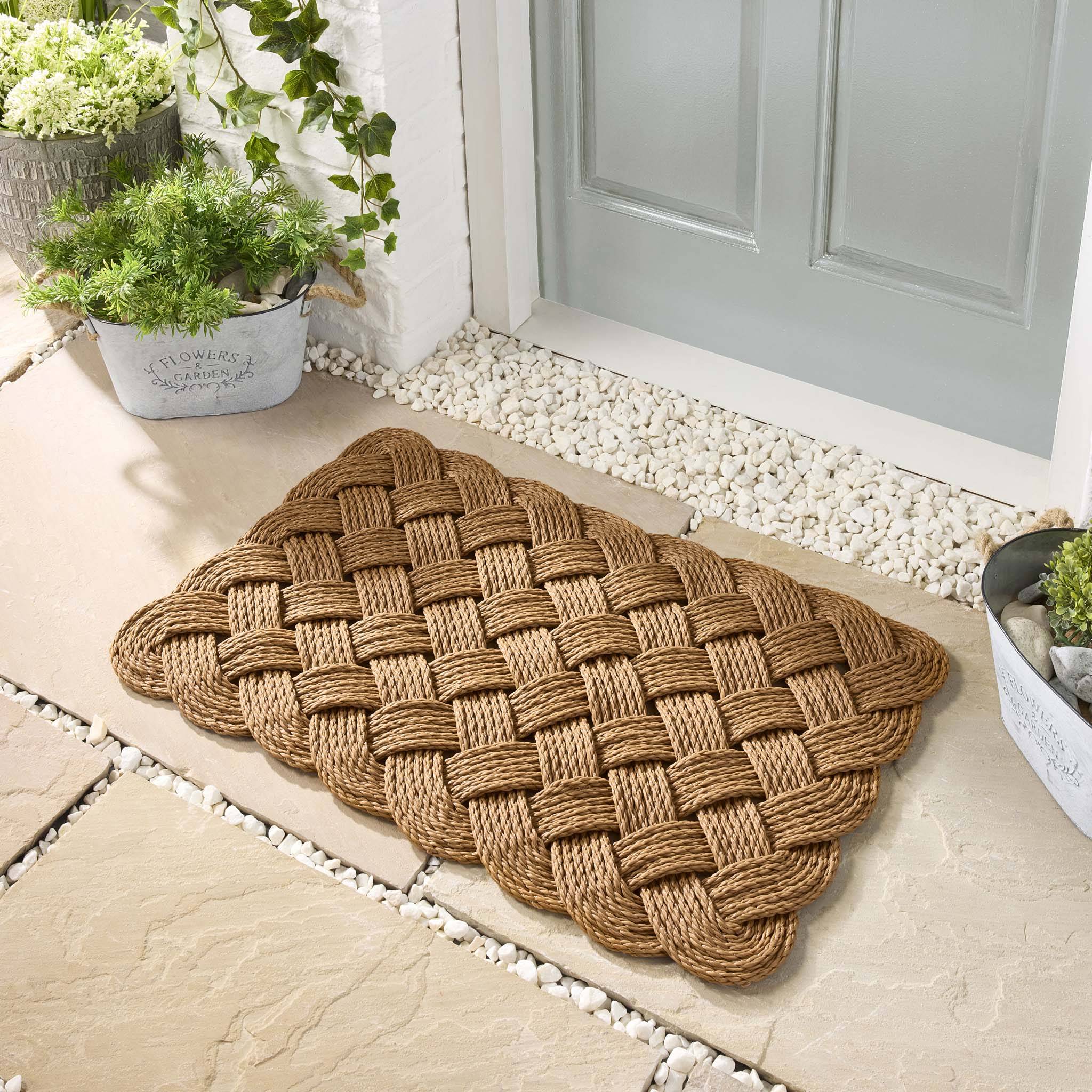 Hug Rug Lovers Knot Outdoor Beige