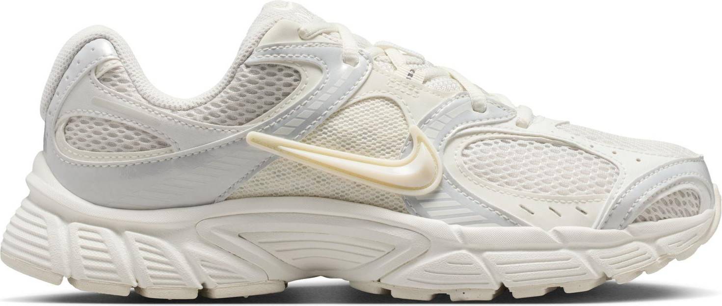 Nike V5 RNR Trainer - White