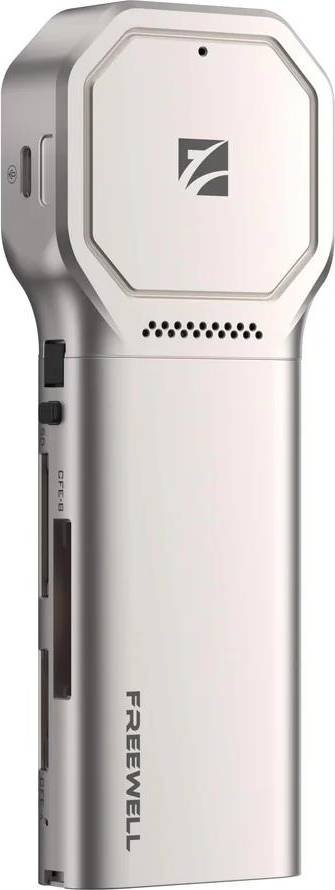 Pro Card Reader Plus SSD Bundle