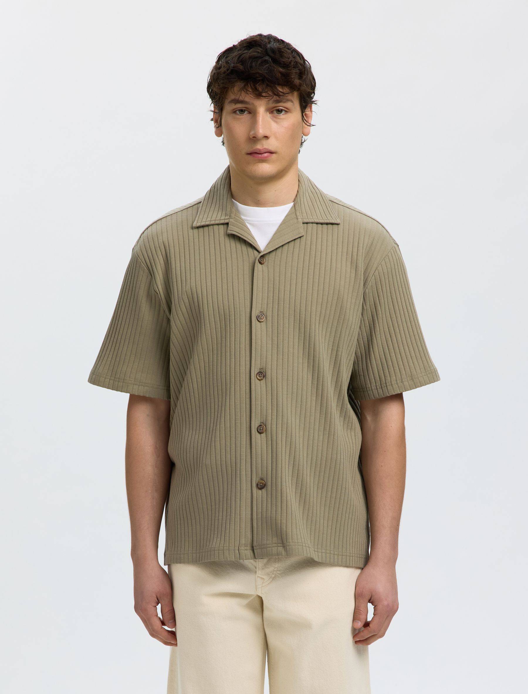 Relaxed Fit Ribbed Overshirt
