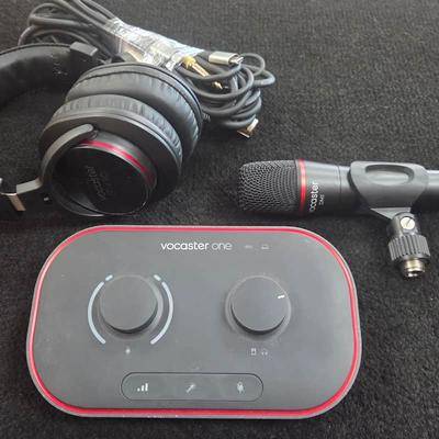 Focusrite audio interface Focusrite Present Vocaster One USB Audio Interface
