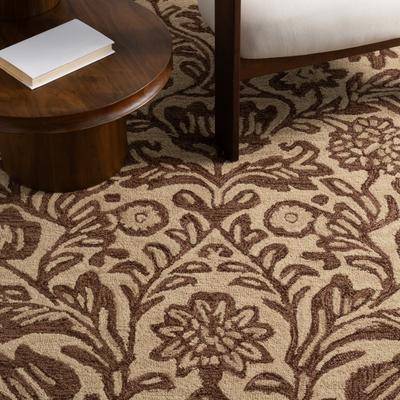 Nuloom Virelia Transitional Floral Area Rug