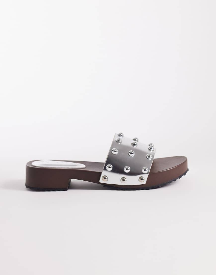 ASOS DESIGN Fallen Silverfärgade Tofflor