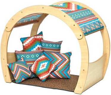Millhouse Small Cozy Cove Plus Aztec Accessory Set