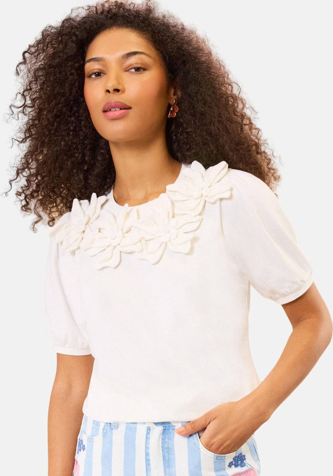 Love Roses RHS Ivory 3D Flower Crew Neck T-Shirt