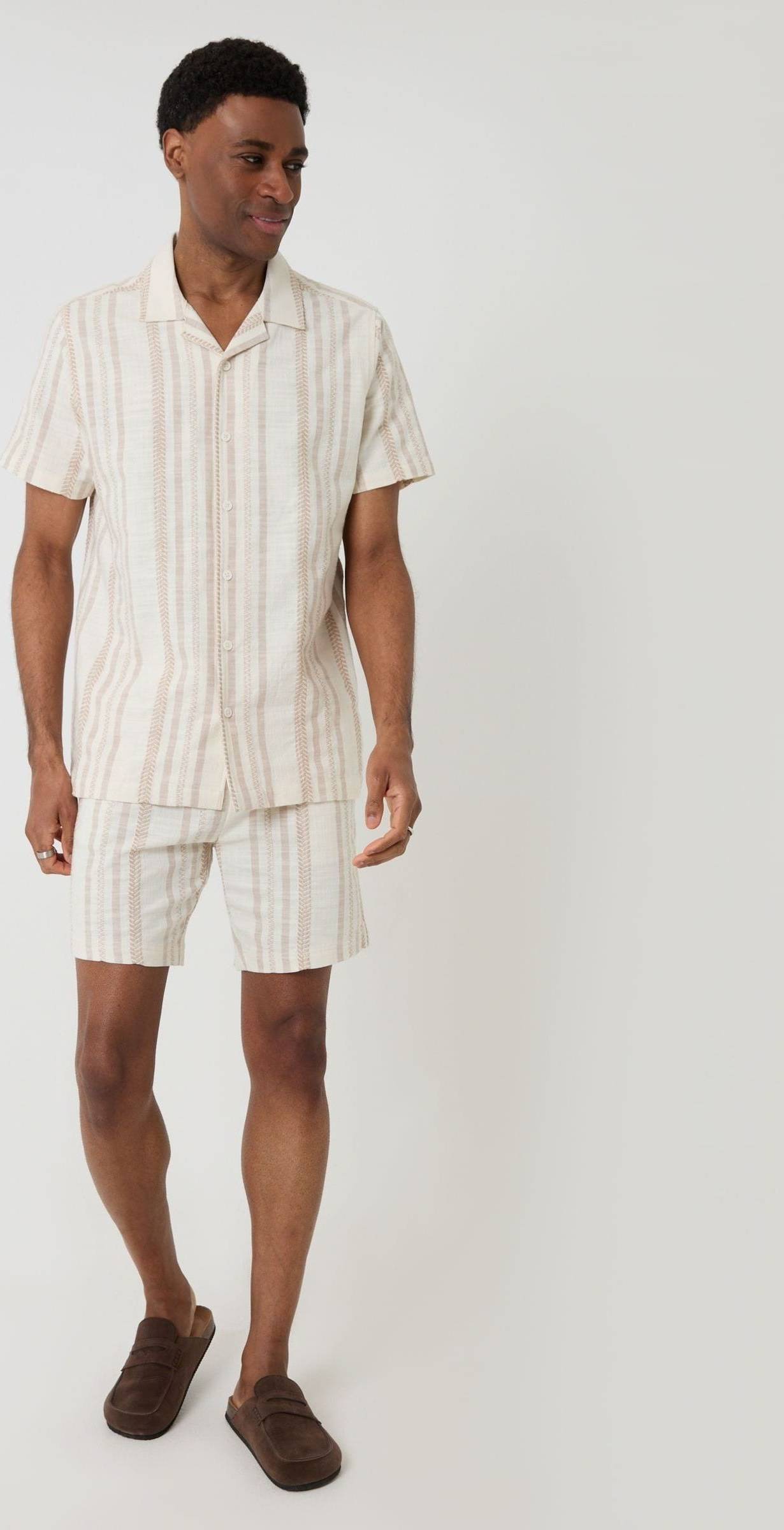 Shorts Cotone Testurizzato Righe Geometriche