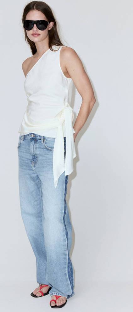 Mango Mid-Rise Straight Jeans - Light Blue
