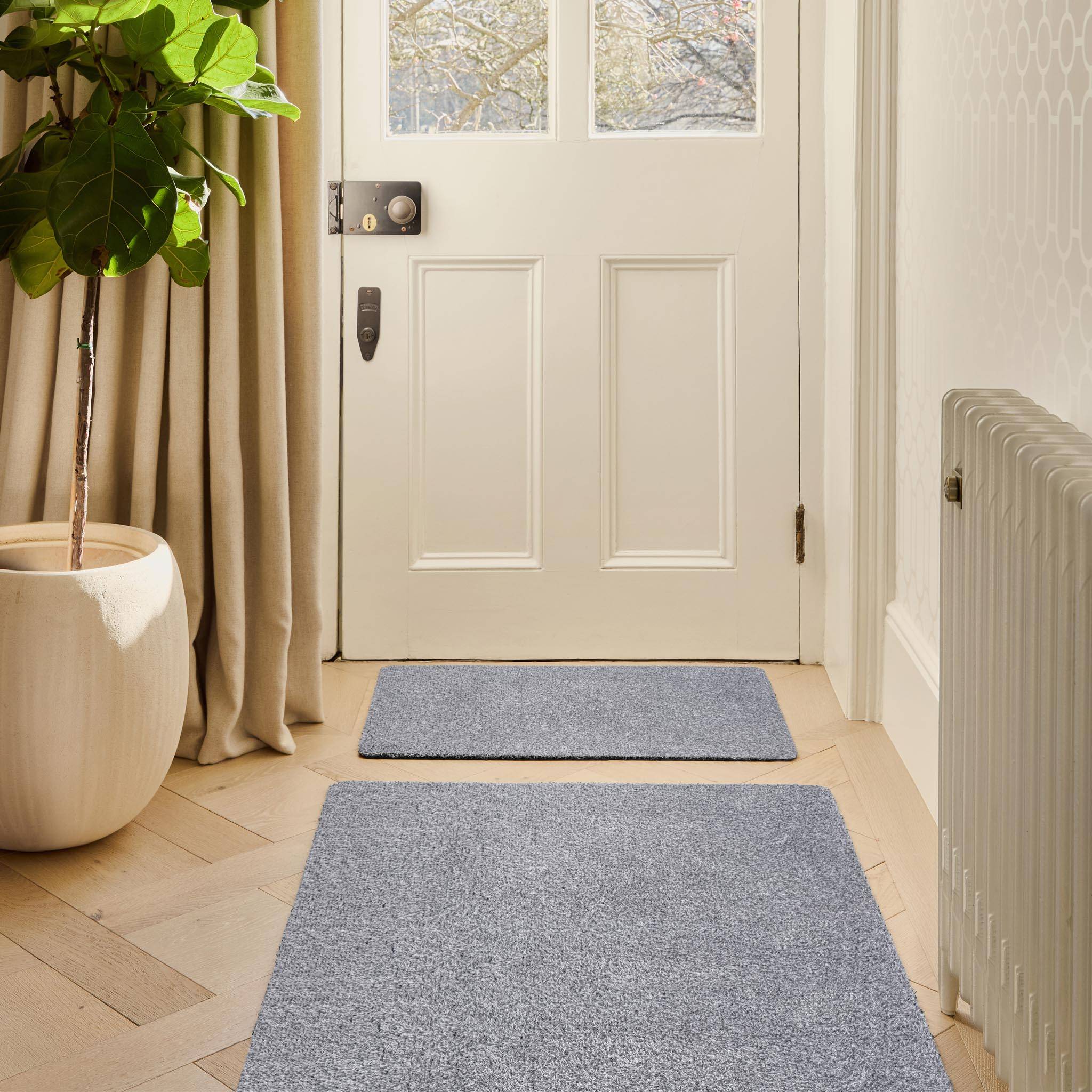 Hug Rug Plain Fleck Soft Doormat Silver