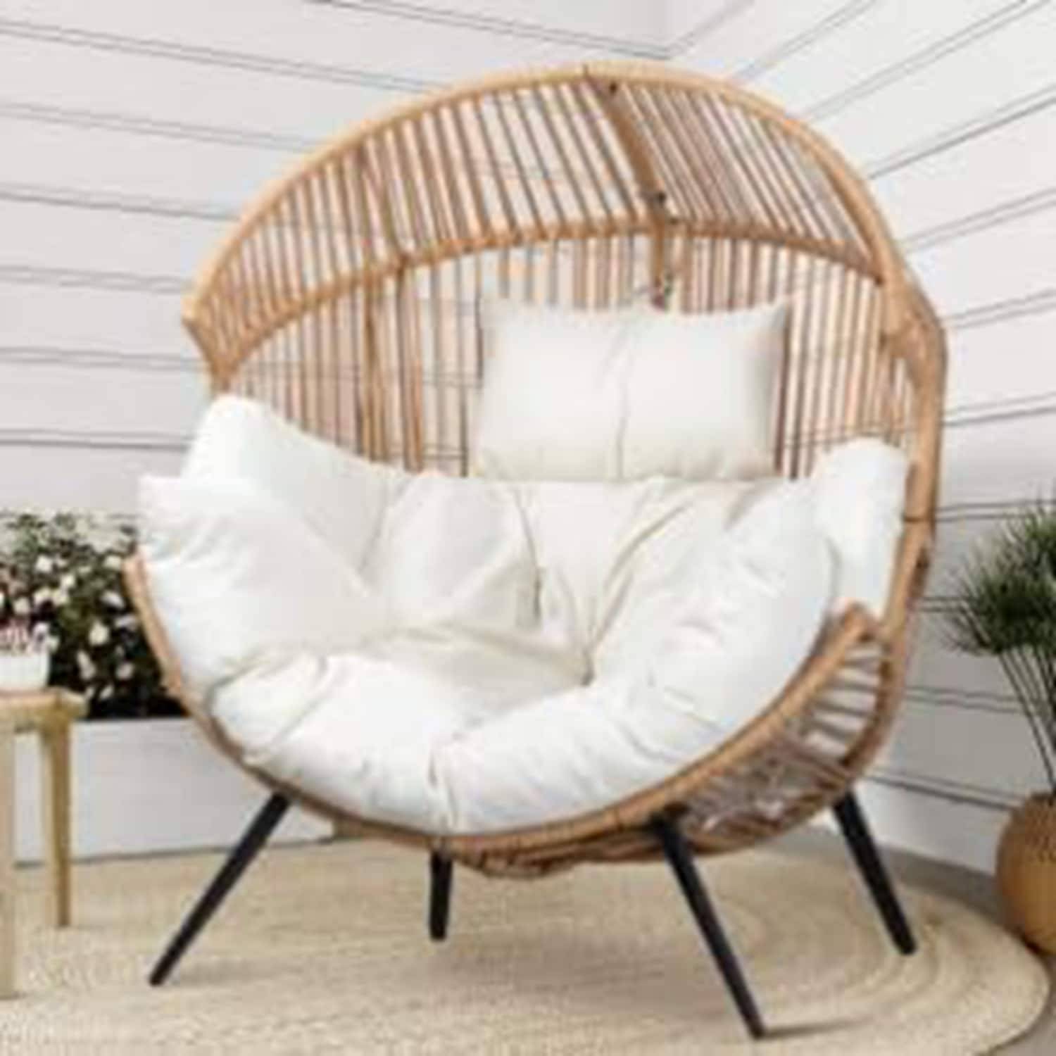 Egg chairs Garvee Outdoor Egg Chair Oversized Ergonomic Rattan Lounge Rocker