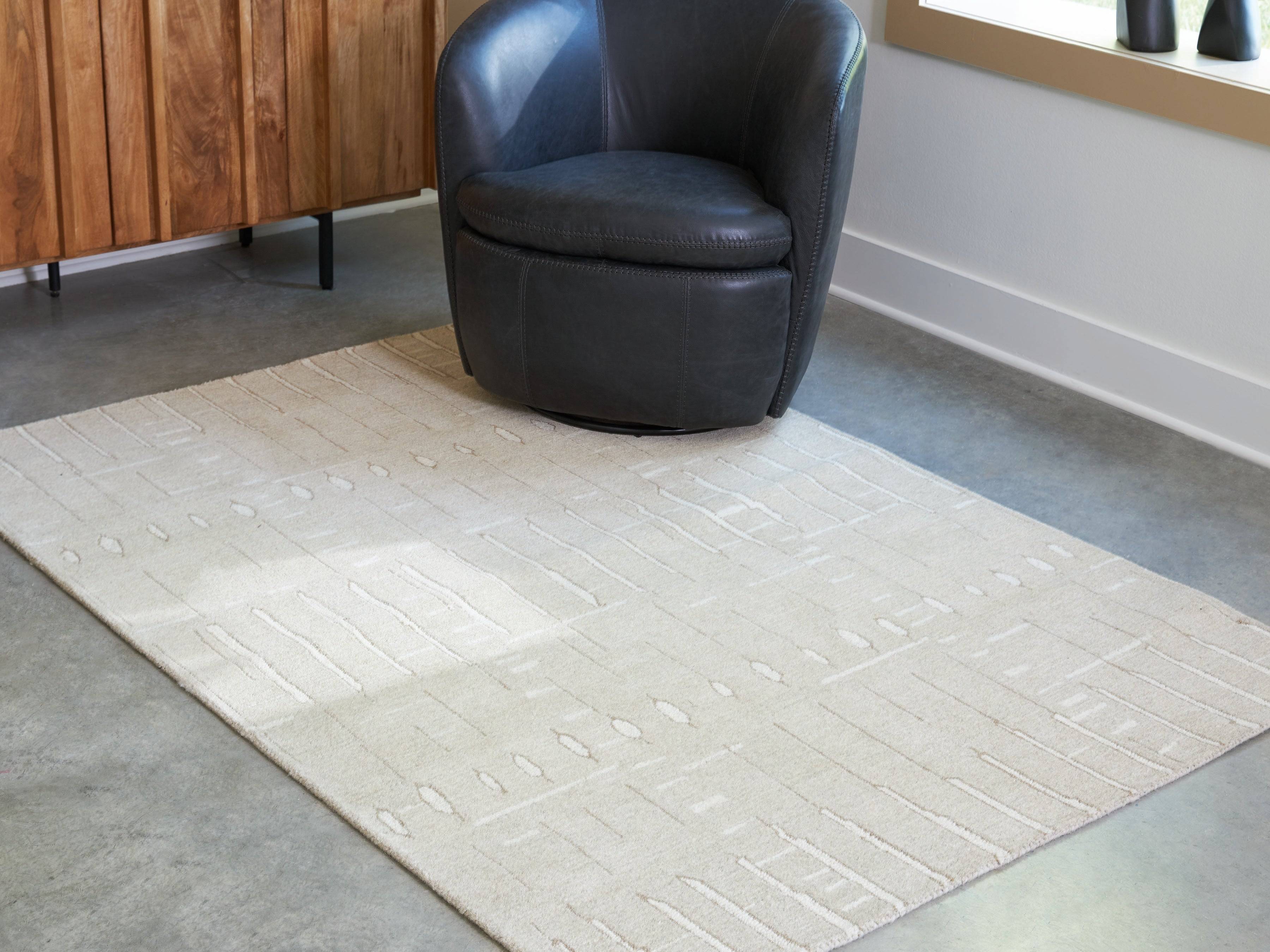 Signature Design by Ashley Wolbert Abstract Area Rug 5 x 7 in