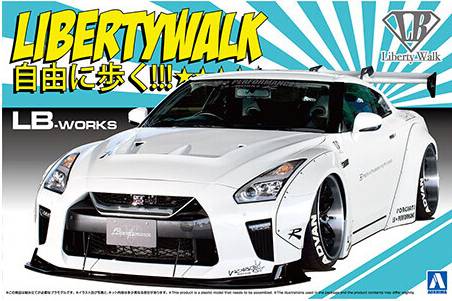 Nissan R35 GT-R Plastic Model Car Kit