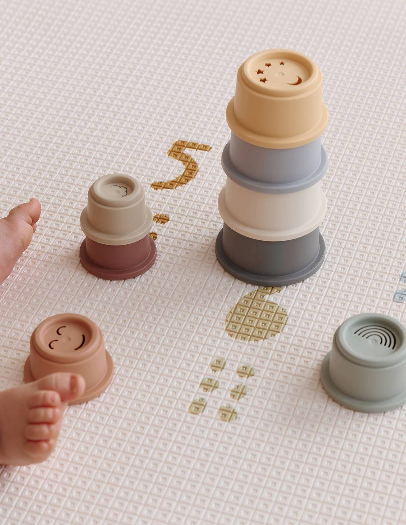 Vertbaudet Soft Plastic Multicoloured Stacking Cups