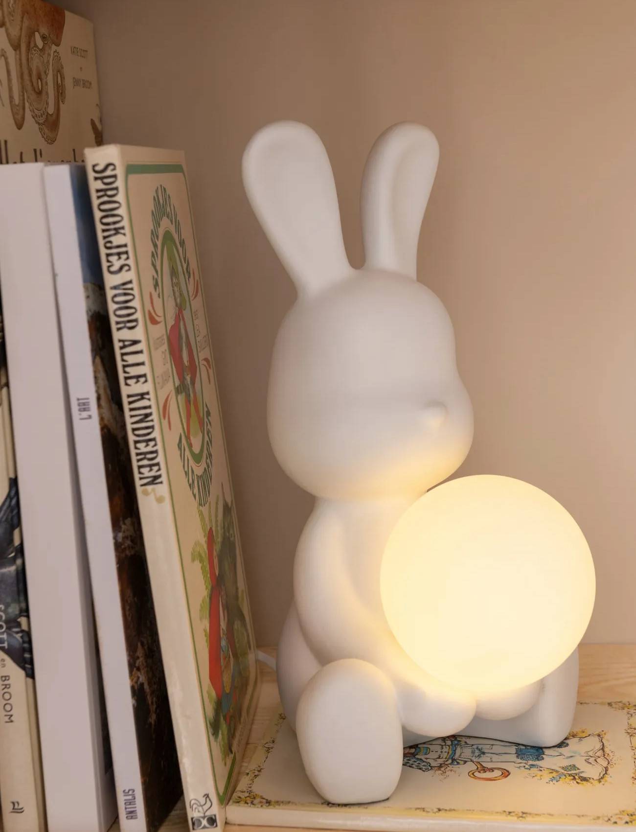 Table Lamp Rabbit Polyresin White