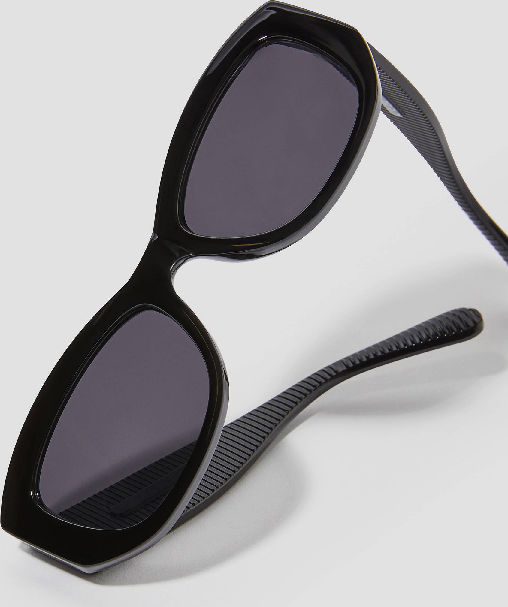 Retro Rectangle Sunglasses