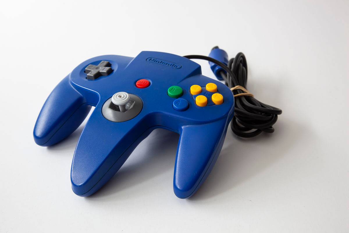 Nintendo 64 Controller Blue