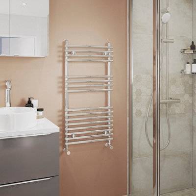 GoodHome Bosham 931Btu Vertical Towel Radiator