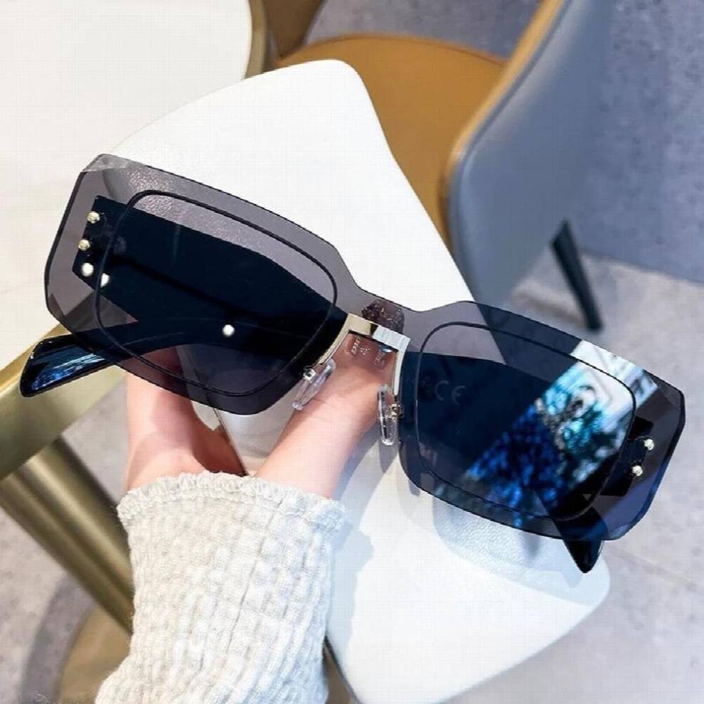 Gradient Rimless Rectangular Sunglasses Womens