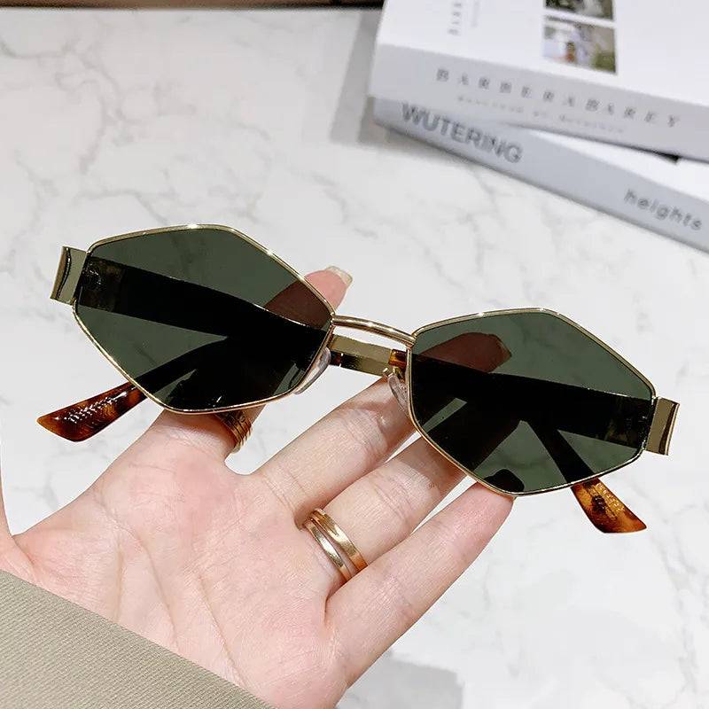 Simple Style Solid Color Ac Polygon Full Frame Sunglasses - Gold Frame Green