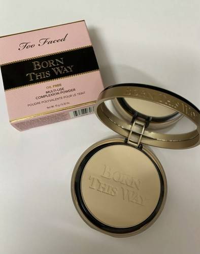 Too Faced Born This Way Multi Use Complexion Powder Sponge - Cocoa