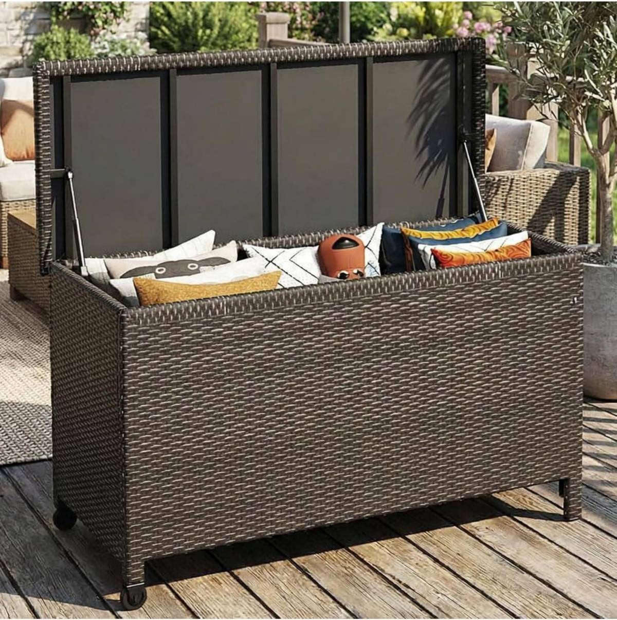 Large garden storage box Gaomon Large Wicker Rattan Outdoor Storage Box