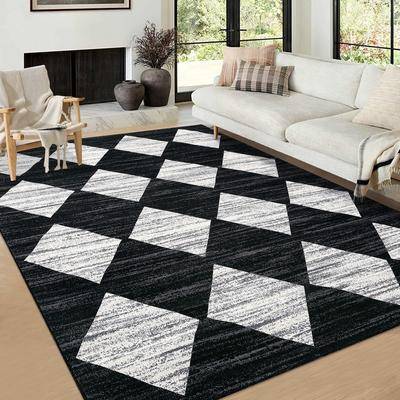 Garvee Modern Distressed Diamond Geometric Area Rug