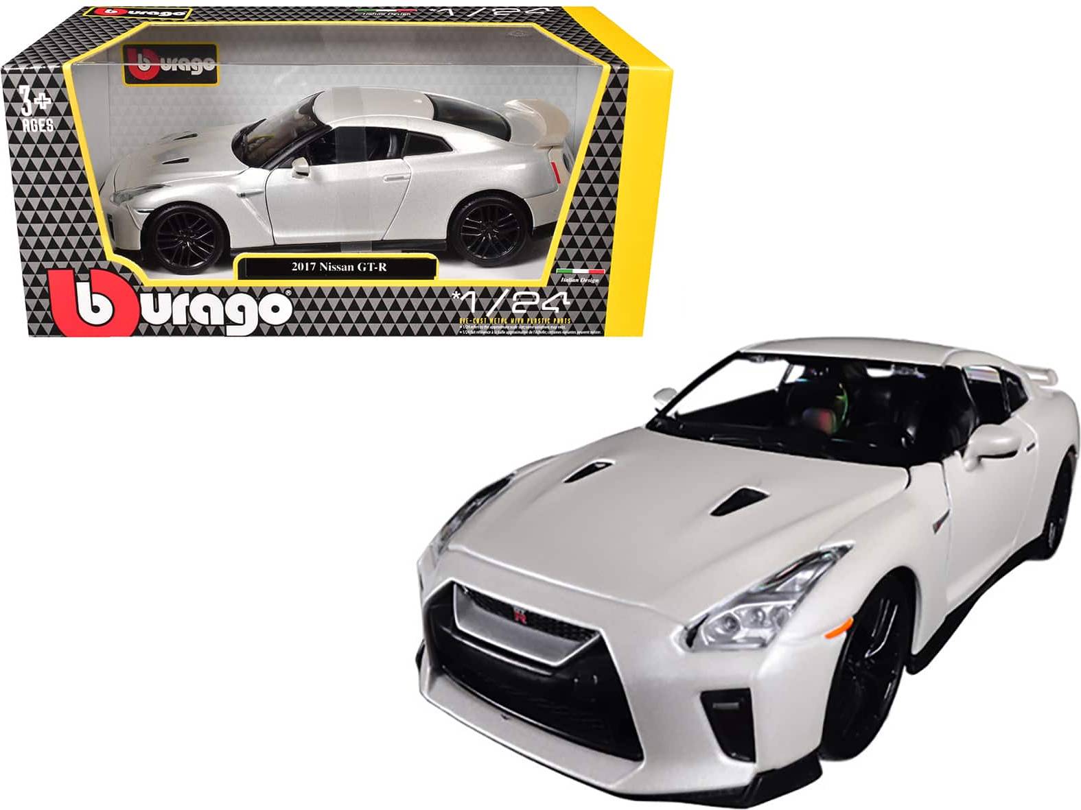 2017 Nissan GT-R R35 White Diecast Model