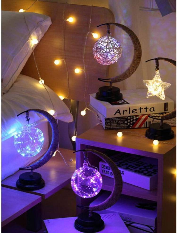 LED Moon Lamp USB-Powered Night Light