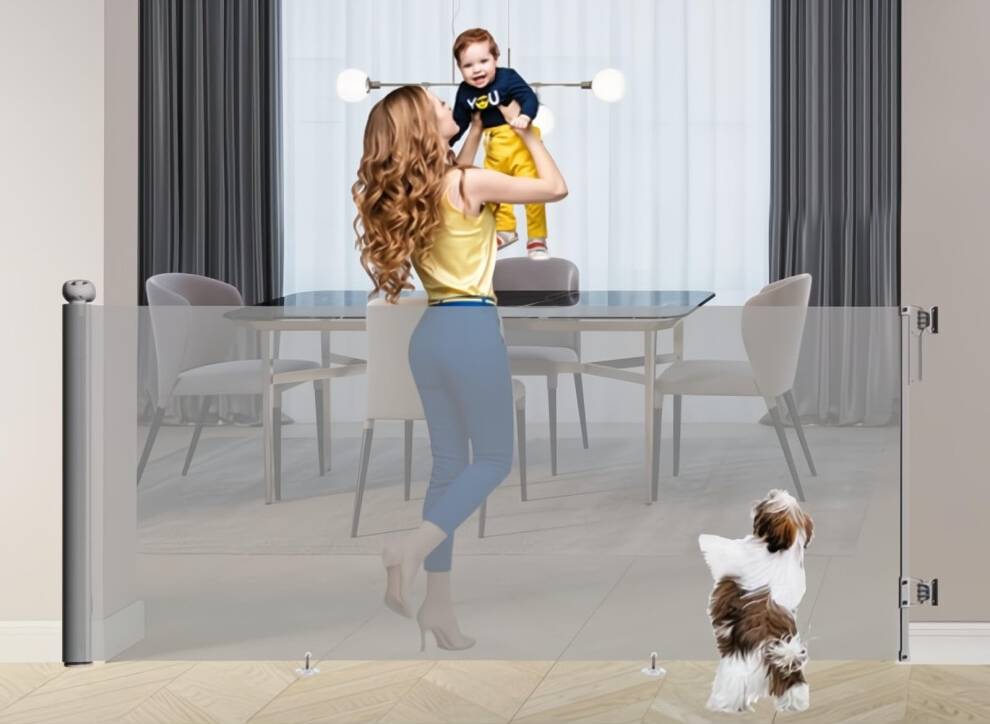 Retractable Baby Gate 250cm Wide