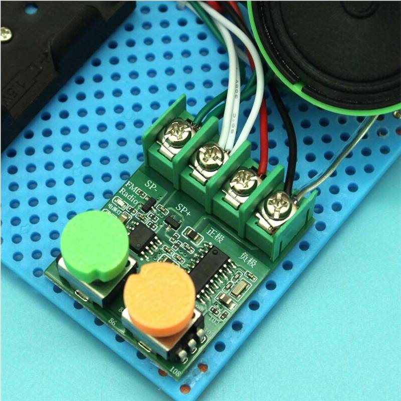 DIY Retro FM Radio Kit