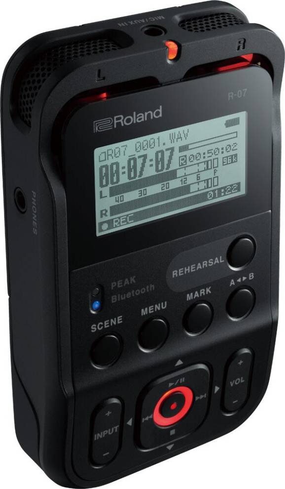 Roland High-Resolution Portable Audio Recorder R-07