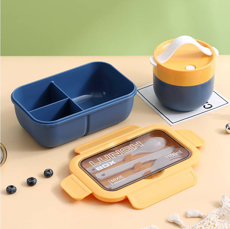 Prep and go Portable Oatmeal Cup With Built-In Spoon Food Container