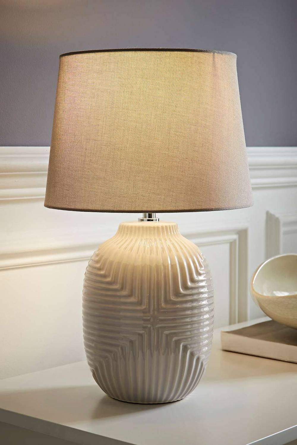 ValueLights Harrison Tapered Shade Grey Geometic Ribbed Pattern Gloss Table Lamp Table Lamp