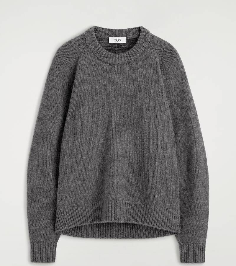 COS Rounded Cashmere Crew-Neck Jumper