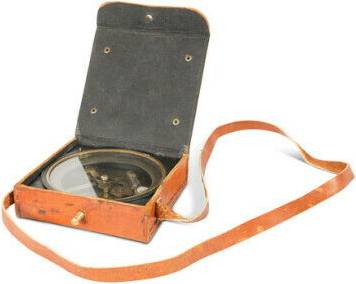 Authentic Models Brunton Kompass Brun