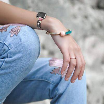 Fitbit Versa Lite Flower Pattern Leather Watch Band Roses
