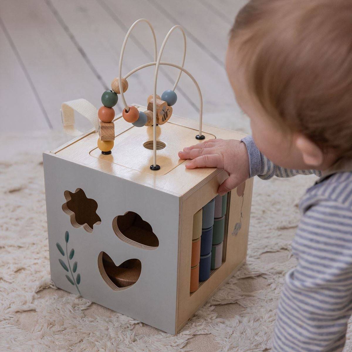 Magic Multi-Activity Cube Multicoloured