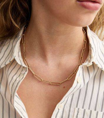 New Look Gold Tone Textured Rectangular Link Necklace