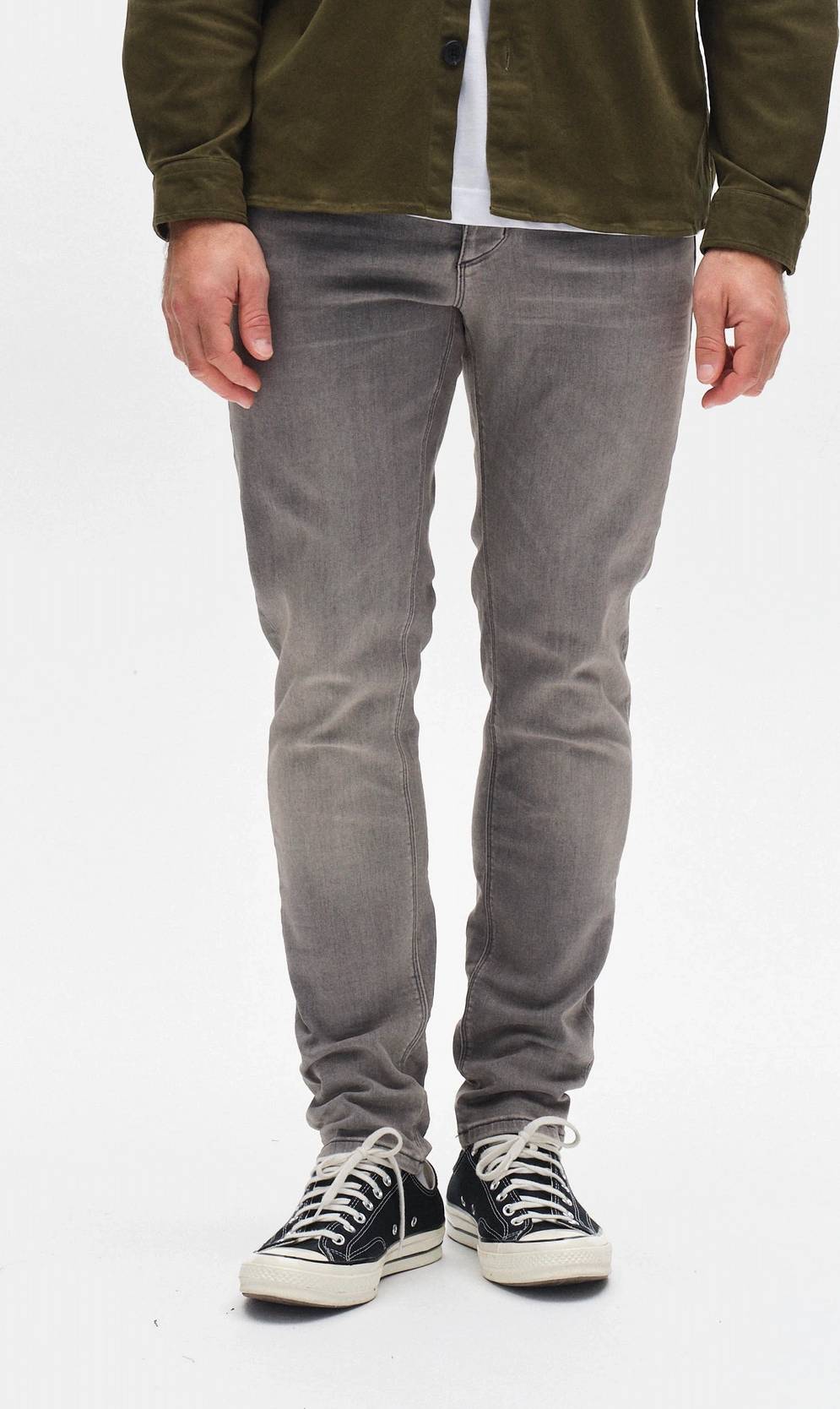 Jeans Straight Slim Fit Rey Gris